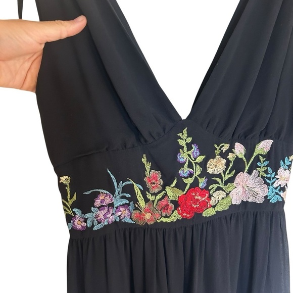 DKNY Black Silk Babydoll Floral Embroidered Mini Dress size 6 Whimsigoth Event - Picture 4 of 14